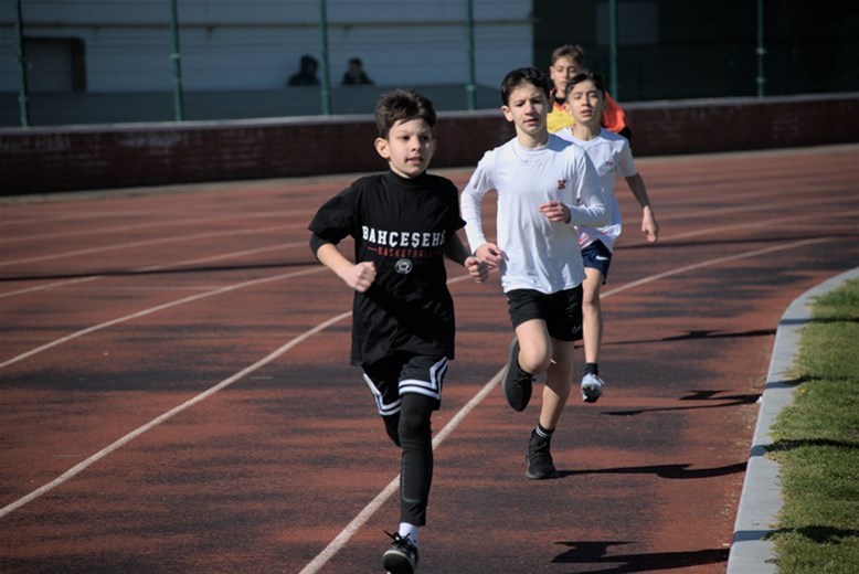 Okul Sporları Atletizm Yıldızlar ve Küçükler İl Birinciliği Müsabakaları Tamamlandı