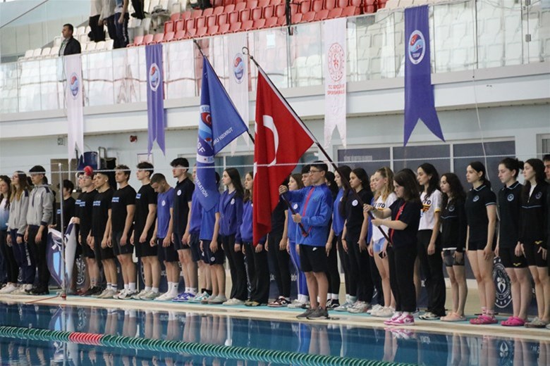 Paletli Yüzme Türkiye Şampiyonası ve Milli Takım Seçmeleri Edirne’de Devam Ediyor