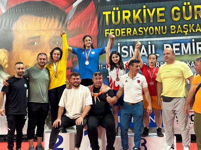 U-11 ve U-13 Kadınlar Serbest Güreş Türkiye Şampiyonasında Büyük Başarı