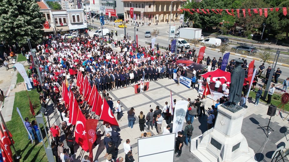 19 Mayıs Atatürk'ü Anma Gençlik ve Spor Bayramı Edirnede Coşkuyla Kutlandı